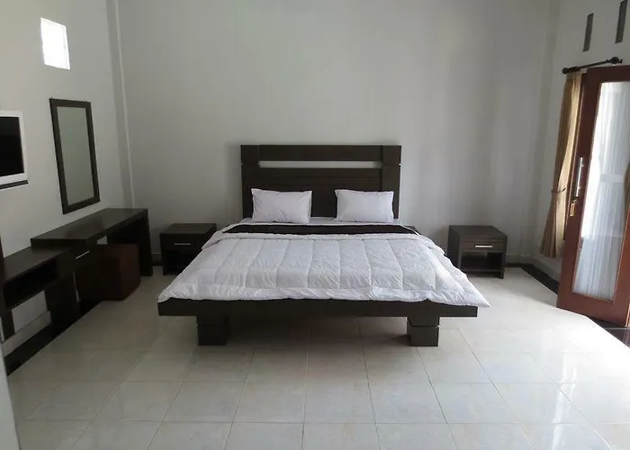 Aya Redpartner Guest house 3*